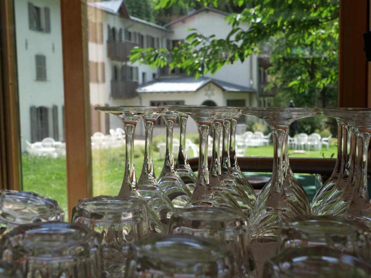 Hotel Cepina Albergo Incantato วัลดิซอตโต ภายนอก รูปภาพ